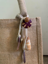 Load image into Gallery viewer, Jute bag with tassel accent