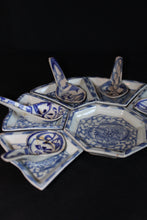 Load image into Gallery viewer, Late Qing Porcelain Sauce Bowl Set (1800-1912)